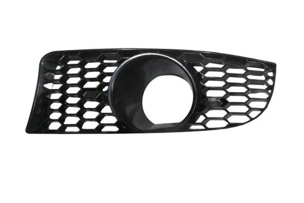 Bmw 3 Serisi 2005-2011 Sis Lamba Kapağı Sağ Delıklı (Tampon Panjurusı) (M3-Lcı) (Oem No (A51117900764R)) ürün görseli 1