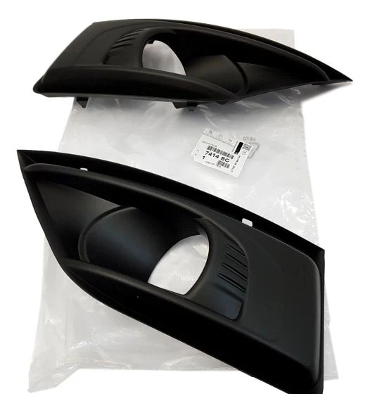 Citroen C4 Grand - Picasso 2006-2012 Ön Tampon Panjuru Delikli Set (Oem No: 7414Sc) ürün görseli 1