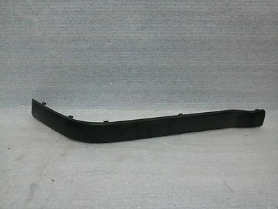 Bmw 5 Serisi 1997-2002 Ön Tampon Bandı Sağ (Oem No: 51118226562) ürün görseli 1