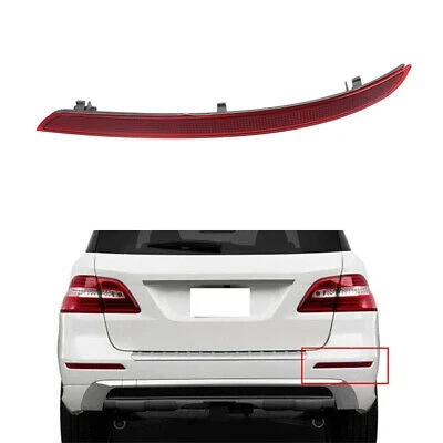 Mercedes Ml Class Arka Tampon Reflektörü Sağ 2012-  (Oem No:  A1668200174) ürün görseli 1
