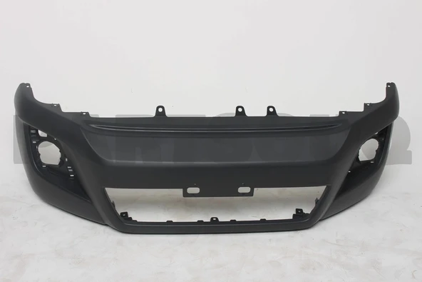 Toyota Hilux Ön Tampon Panjurlu 4X4 2015- (Oem No:  52119-0K840) ürün görseli 1