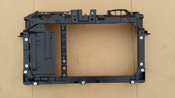Ford Focus (2011 Yılında Çıkan Kasa) Bmax Ön Panel Dizel Plastik (Oem No: Av11A16E146Ab) ürün görseli 1