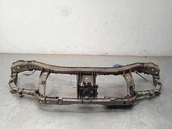 Ford Mondeo S Max - (2007 Yılında Çıkan Kasa) Ön Panel (Oem No: Am218B041Ad) ürün görseli 1