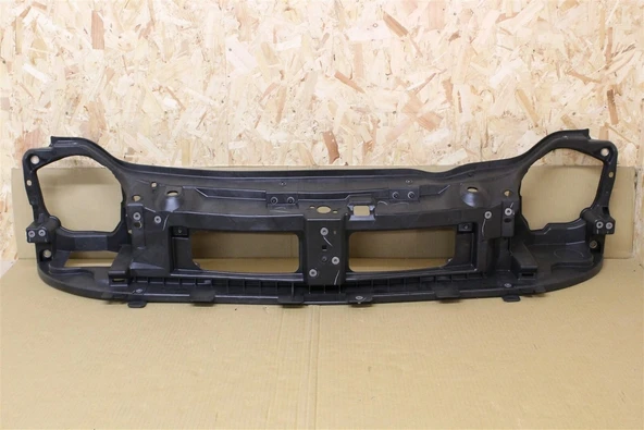 Renault Trafic - Opel Vivaro 2001-2013 Ön Panel (Oem No: 8200521859) ürün görseli 1