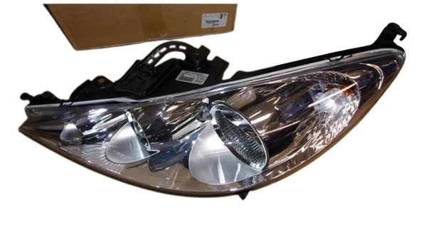 Peugeot 207 Ön Far Elektrikli Motorlu Merceklı Sol 2006 (Oem No:  620896) ürün görseli 1