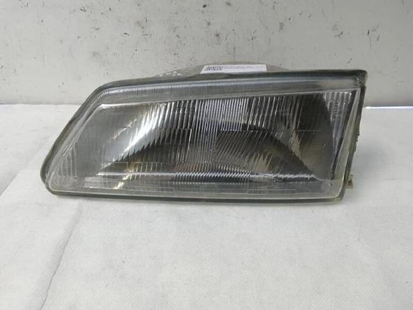 Peugeot 106 Ön Far Sol 1991-1996 (Oem No:  6204C2) ürün görseli 1