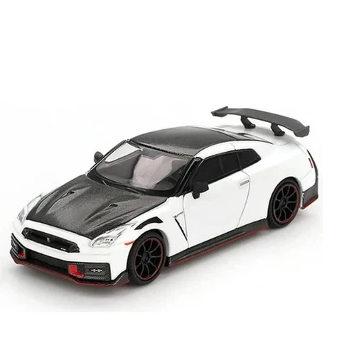 PTTAVM: Mini Gt 1/64 Nissan Gt-R Nismo 2024 Brilliant White Pearl