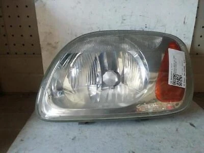 Nissan Micra 2000-2002 Ön Far Sol (Oem No: B60601F511) ürün görseli 1