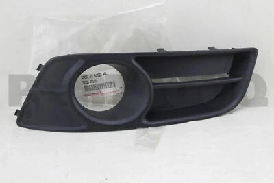 Toyota Corolla Ön Sis Lamba Kapağı Delikli Hatchback Sol 2005  (Oem No:  5212802110) ürün görseli 1