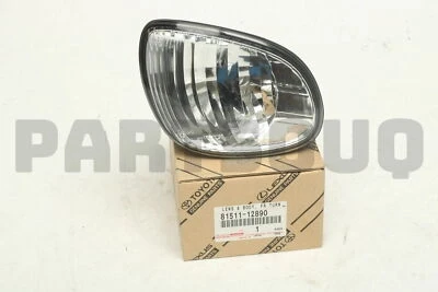 Toyota Corolla 2001-2002 Ön Sinyal Sol (Oem No: 8151112890) ürün görseli 1
