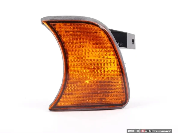 Bmw 5 Serisi 1988-1994 Ön Sinyal Sarı Sol (Oem No: 63131384033) ürün görseli 1