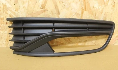 Volkswagen Polo Ön Sis Lamba Kapağı Delikli Nikelaj Çıt Sağ 2013- (Oem No:  6C0853666J9B9) ürün görseli 1