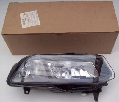 Volkswagen Polo Ön Sis Lambası Gündüz Farlı Sağ 2013- (Oem No:  6C0941662G) ürün görseli 1