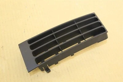 Audi A4 1999-2001 Ön Sis Lamba Kapağı Dizel Sol (Oem No: 8D0807345Aa3Fz) ürün görseli 1