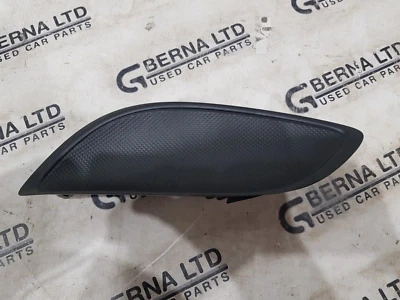 Toyota Yaris 2009-2011 Ön Sis Lamba Kapağı Desenli Sol (Oem No: 814820D100) ürün görseli 1