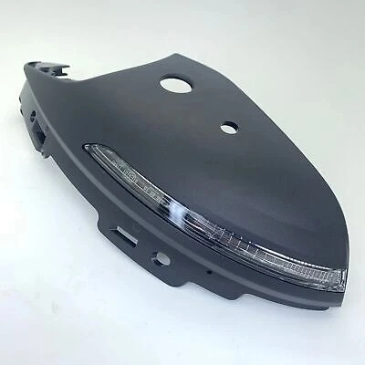 Renault Megane Dış Ayna Sinyali Sağ 2016- (Oem No:  963053102R) ürün görseli 1