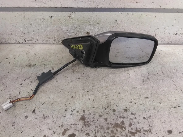 Volvo S40 - V40 1997-2002 Dış Ayna Elektrikli Sol (Oem No: 30857880) ürün görseli 1