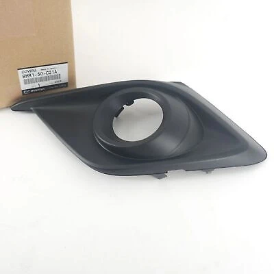 Mazda 3 Ön Sis Lamba Kapağı Delikli Sol 2013- (Oem No:  Bhr1-50-C21A) ürün görseli 1