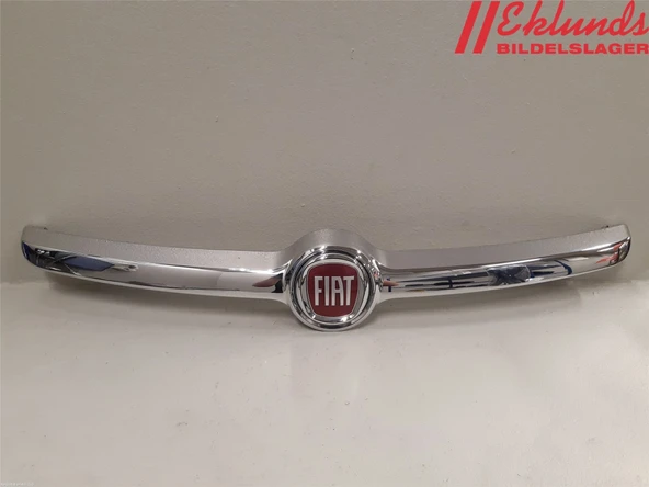 Fiat 500 (2012 Yılında Çıkan Kasa) Sol Ön Panjur Bandı Nikelaj Üst (Oem No: 735559060) ürün görseli 1