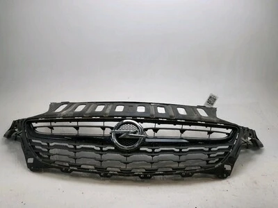 Opel Corsa E Ön Panjur Üst 2014- (Oem No:  39003645) ürün görseli 1