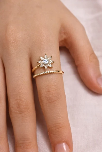 Kadın Gold Zirkon Taşlı Yıldız Çiçek Model Tektaş Yüzük ürün görseli 1