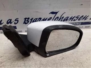 Ford Focus (2011 Yılında Çıkan Kasa) Dış Ayna Elektrikli Isıtmalı Otomatik Katlanır Kör Noka Uyarı Sistemi Sağ (Oem No: ürün görseli 1