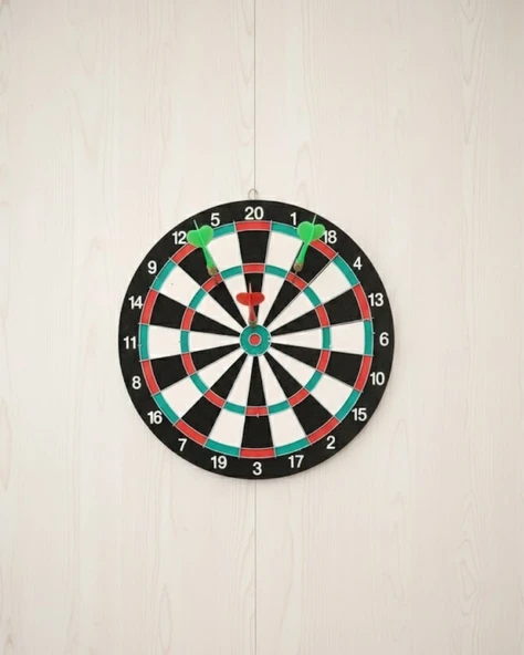 Ev Ve Oyun Alanları İçin 15 İnç Dart Tahtası 4 Dart Oku Dahil ürün görseli 1