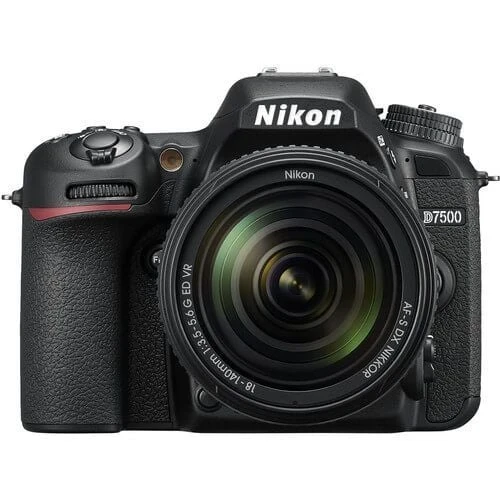 Nikon D7500 18-140mm Kit DSLR Fotoğraf Makinesi ürün görseli 1