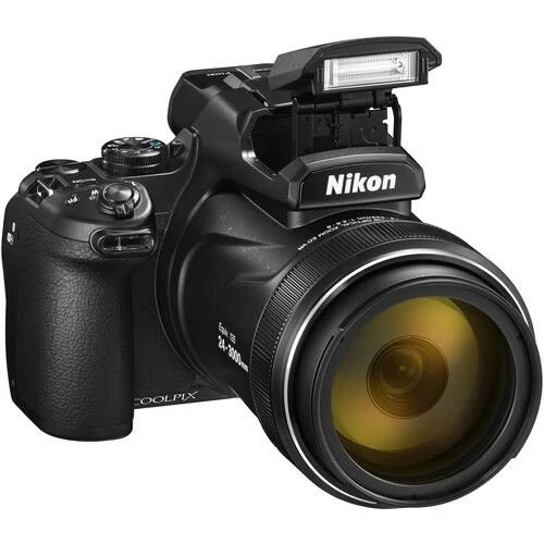 Nikon Coolpix P1100 Dijital Fotoğraf Makinesi ürün görseli 1