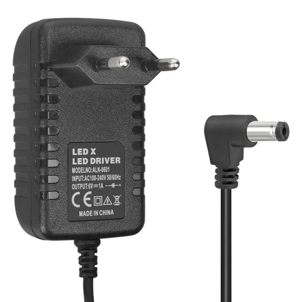 Powermaster PM-13782 6 Volt - 1 Amper 5.5*2.5 Mm Uçlu Priz Tipi Adaptör ürün görseli 1