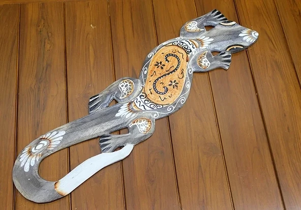 Ahşap Duvara Asmalı Kertenkele Figürü ürün görseli 1