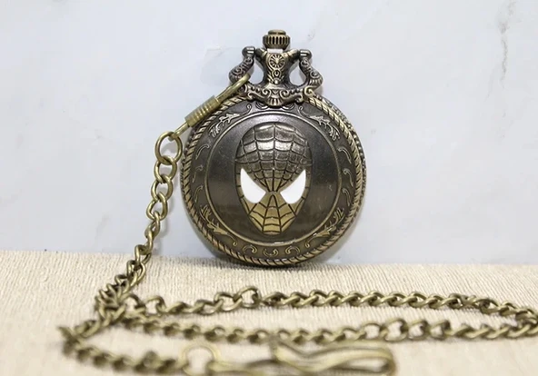 Spiderman Tasarımlı Köstekli Saat Model 2 ürün görseli 1