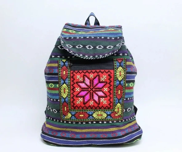 Kilim Desenli Sırt Çantası ürün görseli 1