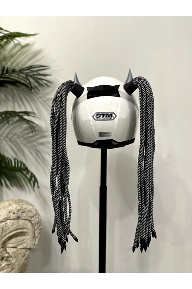 Butik Motor & Motosiklet 3d Baskı Gri Şeytan Boynuzlu Gri Örgülü Çift Saç Kask Dış Aksesuarı ürün görseli 1