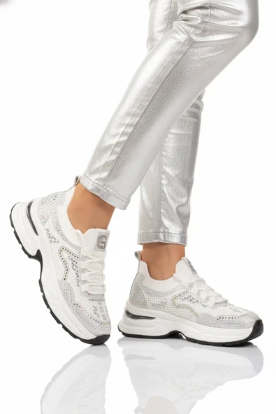 Guja Beyaz Anorak Hafif Taşlı Kadın Casual Ayakkabı 26Y303 G ürün görseli 1