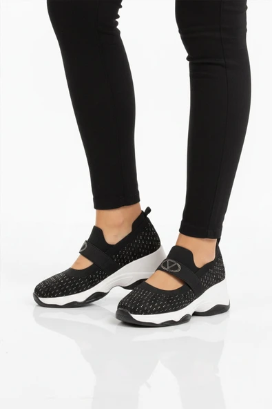 Guja Siyah Anorak Bantlı Taş İşlemeli Kadın Casual Ayakkabı 26Y305 G ürün görseli 1