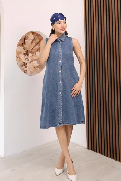 Kadın Açık Mavi Sıfır Kol Gömlek Yaka Denim Kot Elbise ürün görseli 1