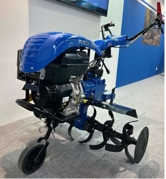 Flash 300 Çapa Makinası Brıgs stratton  10Hp Benzinli 3+1 Şanzumanlı ürün görseli 1