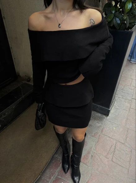 Straplez , Madonna , Carmen Yaka Croplu Mini Etekli İkili Takım Triko - Siyah ürün görseli 1
