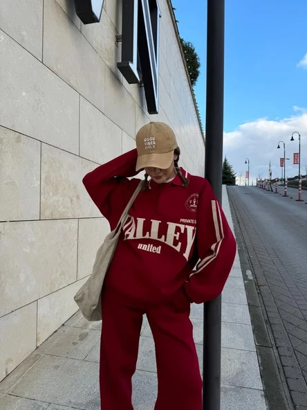 Kadın Üç İplik Pamuklu Yakalı Sweat Baggy Pantalonlu Takım - Bordo ürün görseli 1