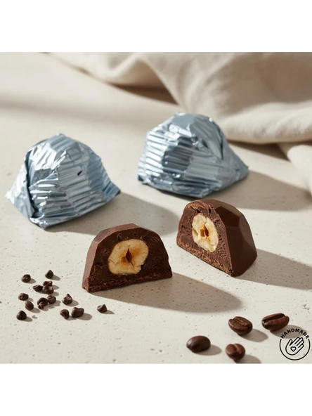 Nutat Mavi Sargılı Kristal Çikolata  Fındık Kremalı & Bütün Fındıklı 500 GR. ürün görseli 1