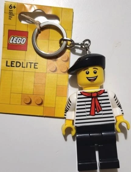 LEGO Minifigures 6415549 French Guy Led Key Chain ürün görseli 1