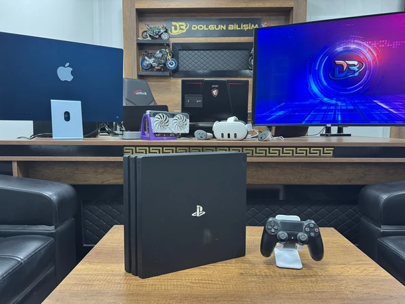 PlayStation 4 Pro Tek Kol Oyun Konsolu (İKİNCİ EL) ürün görseli 1