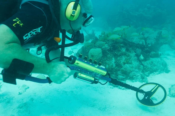Minelab Excalibur II Su Altı Dedektörü - Resim 2