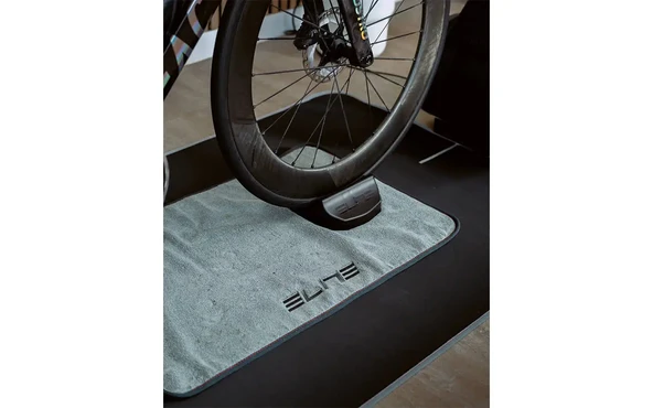 ELITE DRY MAT TRAINER HALISI - Resim 3