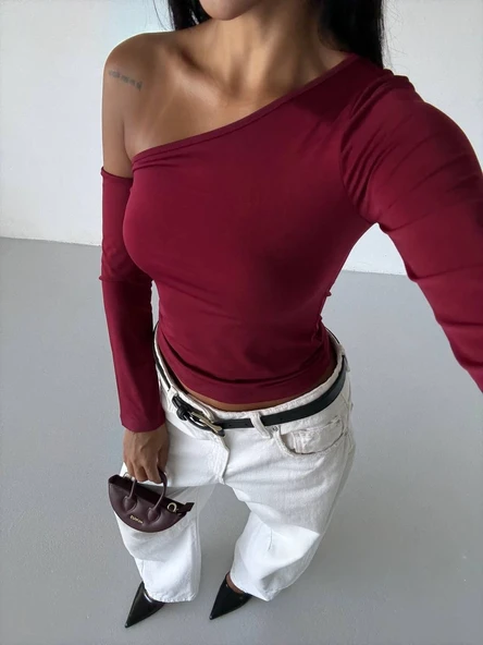 Omuz detaylı kollu bluz bordo - Resim 3