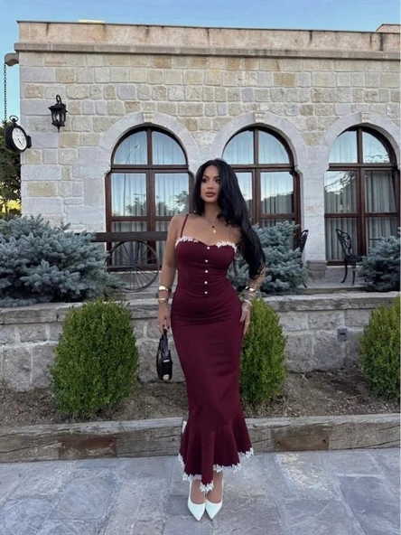 Kadın Güpür Dantel Detaylı Gizli Fermuarlı Midi Boy Elbise ürün görseli 1