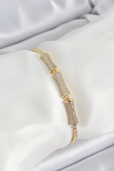 Pirinç Gold Renk Zirkon Taşlı Kemik Model Kadın Bileklik ürün görseli 1