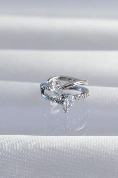 Pirinç Gümüş Renk Zirkon Taşlı Damla Earcuff Küpe ürün görseli 1