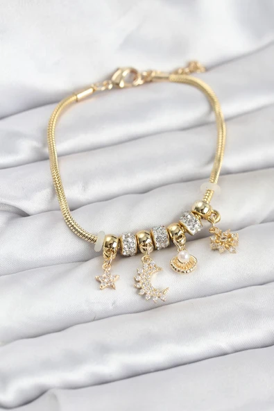 Pirinç Gold Renk Ay Charm Model Charmlı Kadın Bileklik ürün görseli 1